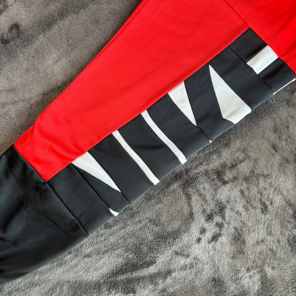 Nike Mens Polyester Therma-FIT Joggers Athletic Streetwear M Red Black